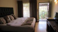 Bed Room 5+ - 227 square meters of property in Lakefield