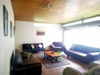 Lounges - 18 square meters of property in Sasolburg