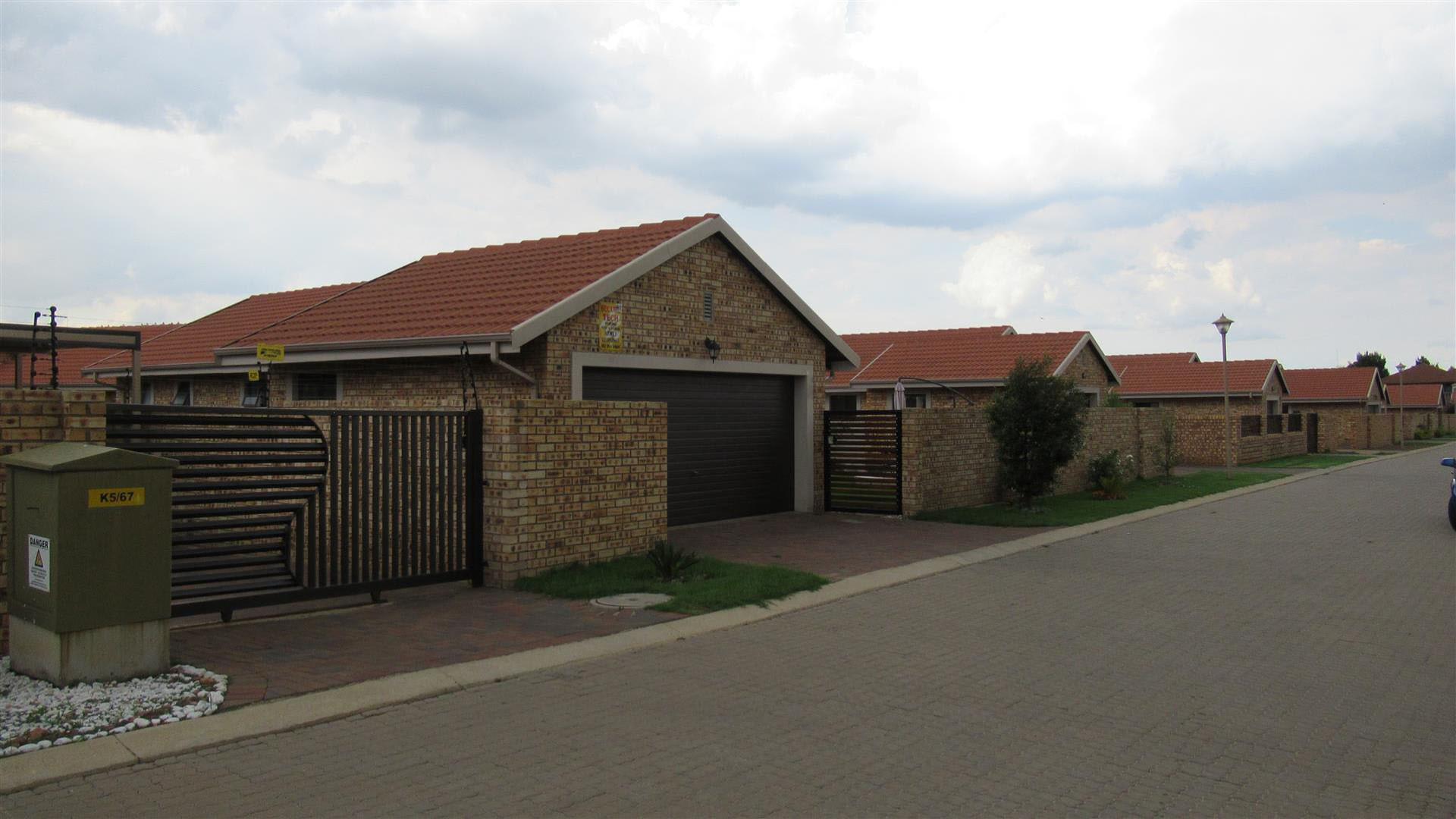 Front View of property in Sunair Park