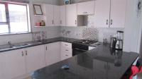 Kitchen - 12 square meters of property in Sunair Park