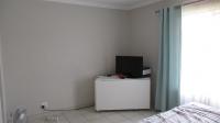 Main Bedroom - 14 square meters of property in Sunair Park