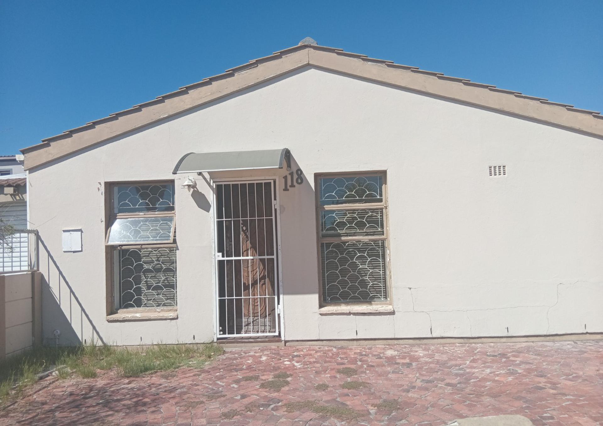 Front View of property in Mitchells Plain