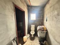 Bathroom 2 of property in Kuils River