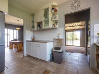 Kitchen - 24 square meters of property in Inchanga