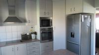 Kitchen - 24 square meters of property in Inchanga