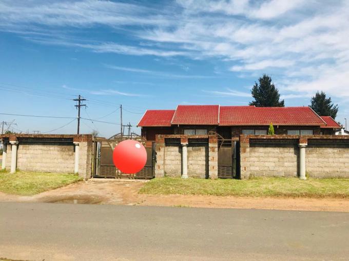 3 Bedroom House for Sale For Sale in Osizweni MR421104 M