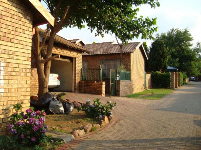2 Bedroom House for Sale For Sale in Emalahleni (Witbank)  - MR421259