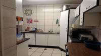 Kitchen of property in Sonland Park