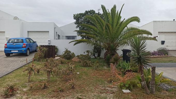 2 Bedroom House for Sale For Sale in Melkbosstrand - Private Sale - MR421460