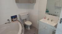 Bathroom 1 - 9 square meters of property in Melkbosstrand