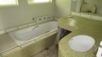 Bathroom 1 - 13 square meters of property in Sasolburg