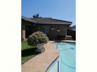  of property in Amanzimtoti 