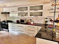 Kitchen of property in Pellissier