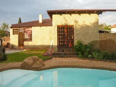 3 Bedroom House for Sale For Sale in Randfontein - Private Sale - MR42282