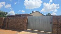 Front View of property in Beaconsfield