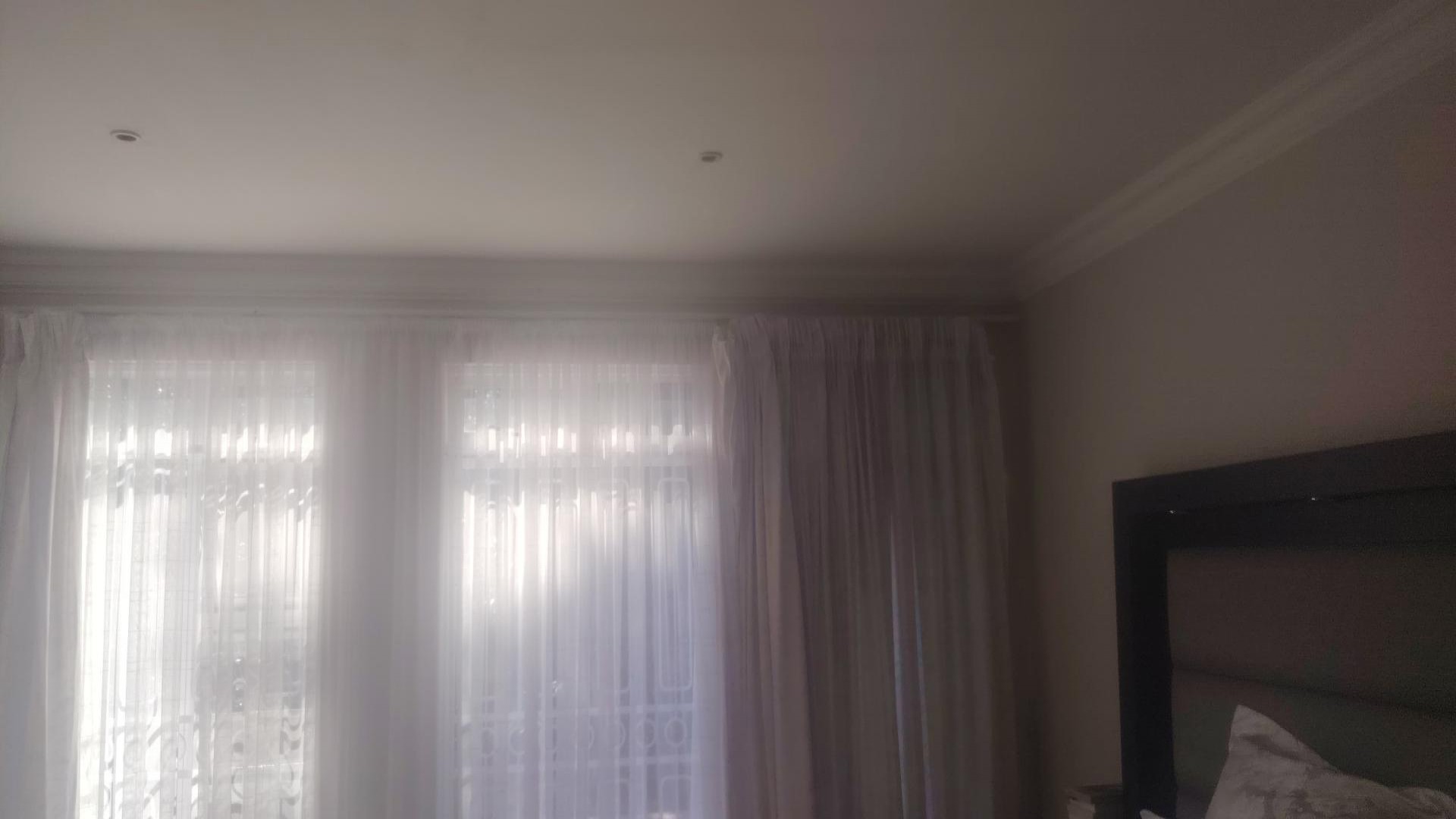 Bed Room 1 of property in Florida Park