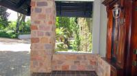 Patio - 55 square meters of property in Summerveld