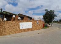 Front View of property in Witfield