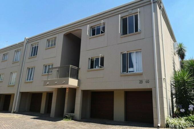 2 Bedroom Apartment for Sale For Sale in Hyde Park - MR424384