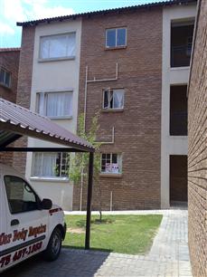 2 Bedroom Duplex to Rent in Vorna Valley - Property to rent - MR42445