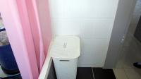 Main Bathroom - 5 square meters of property in Margate