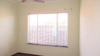Bed Room 2 - 15 square meters of property in Birchleigh North