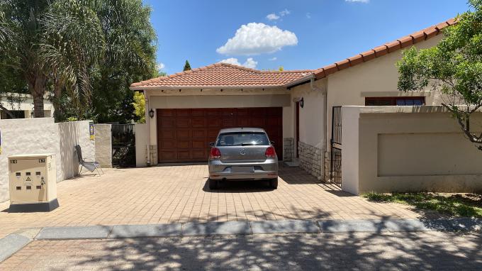 3 Bedroom House for Sale For Sale in Kyalami Estates - Home Sell - MR424788