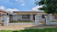 3 Bedroom 2 Bathroom House for Sale for sale in Forest Hill - JHB