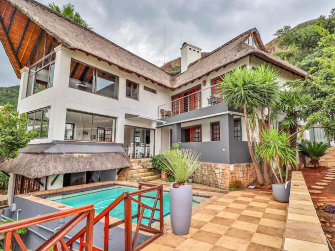 Commercial for Sale For Sale in Kosmos - MR425339
