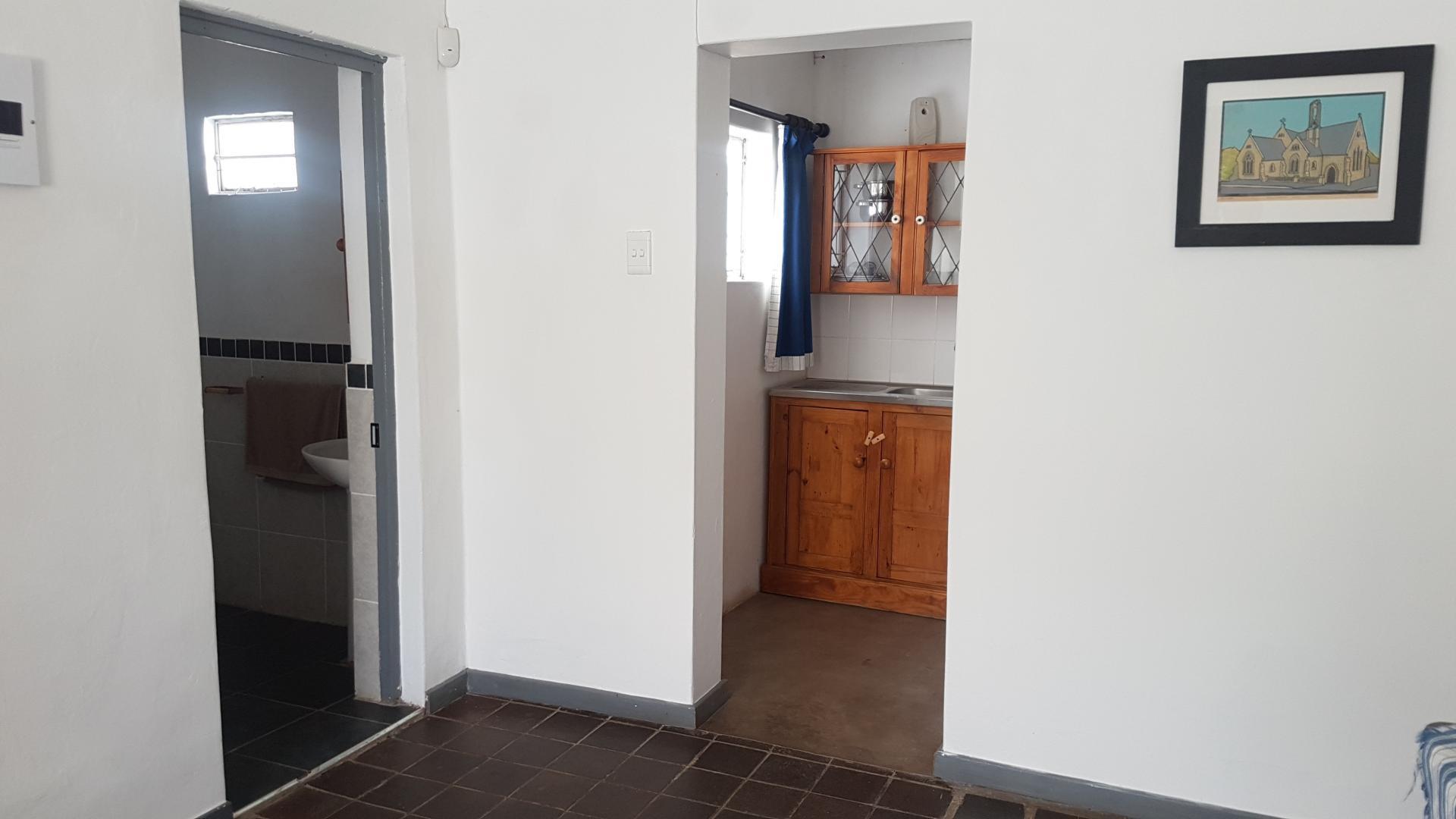6 Bedroom Guest House for Sale For Sale in De Aar Private