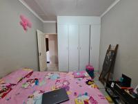 Bed Room 2 of property in Sonheuwel
