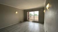 Lounges - 16 square meters of property in Sunninghill