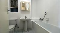 Main Bathroom - 5 square meters of property in Sunninghill