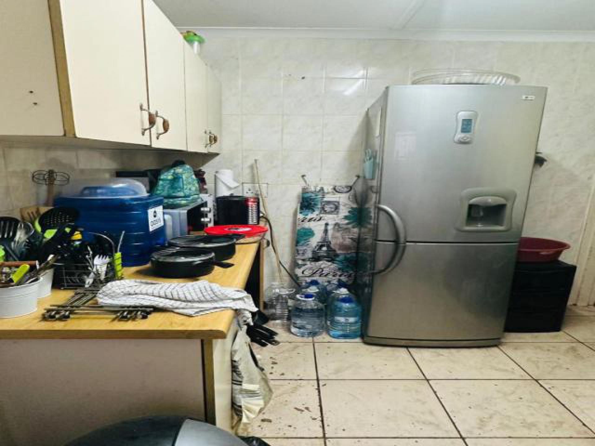 Kitchen of property in Esikhawini