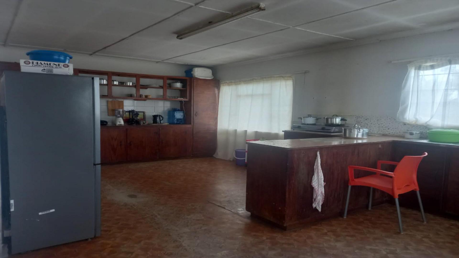 Kitchen of property in Gwaba