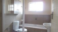 Bathroom 1 - 6 square meters of property in Sagewood