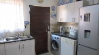 Kitchen - 10 square meters of property in Brentwood Park AH
