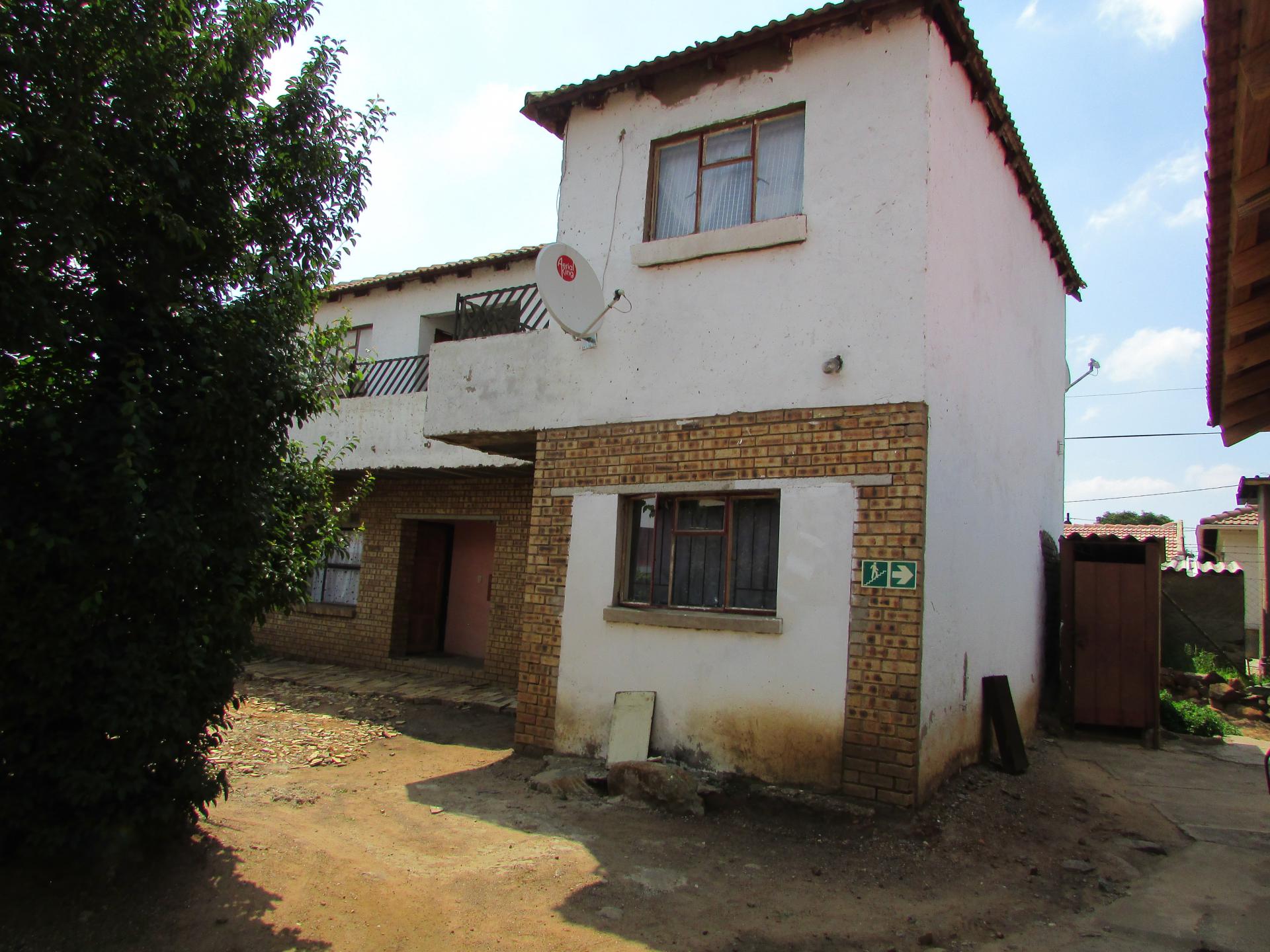 7 Bedroom House for Sale and to Rent For Sale in Soweto MR