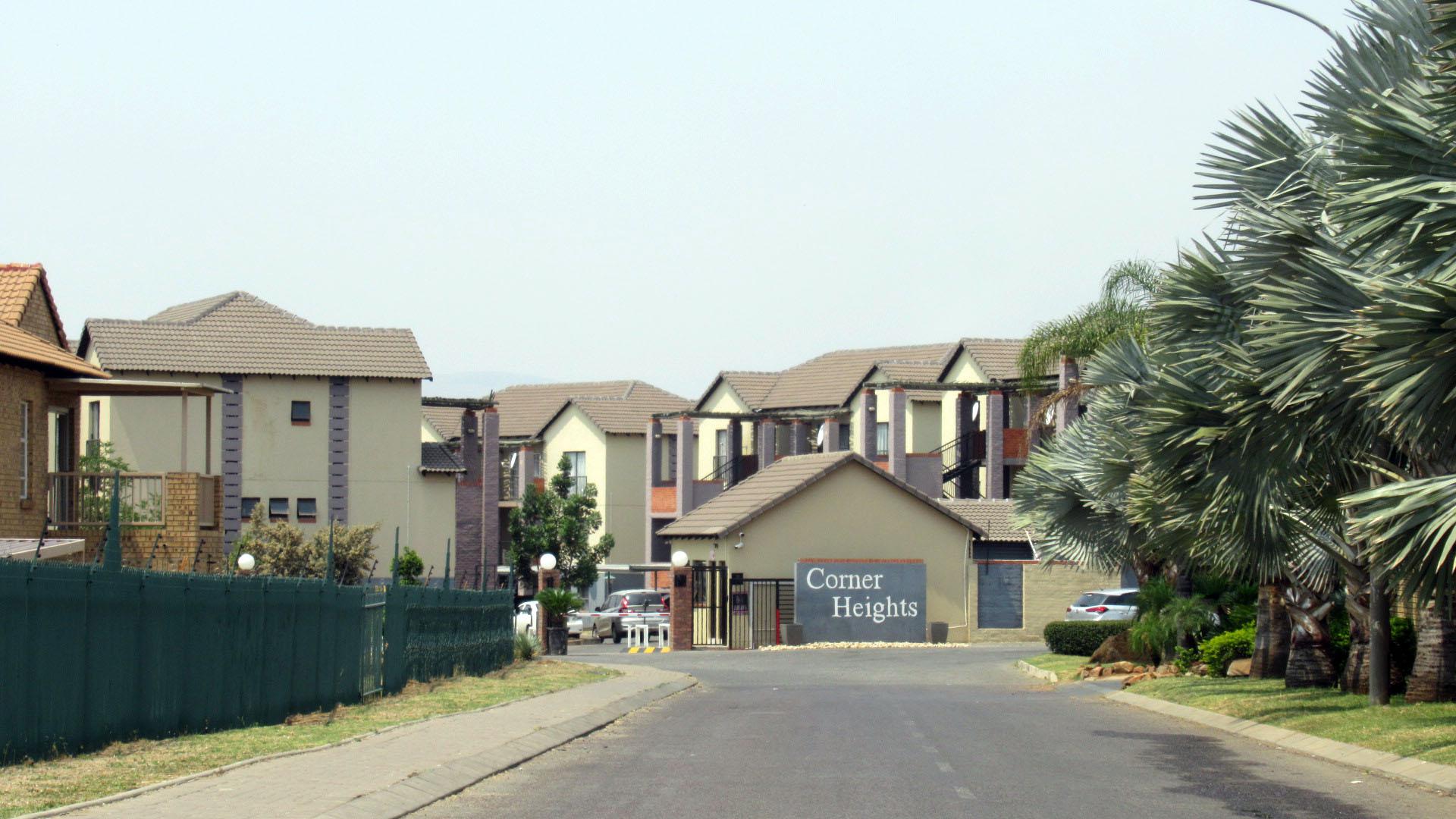 Front View of property in Cashan