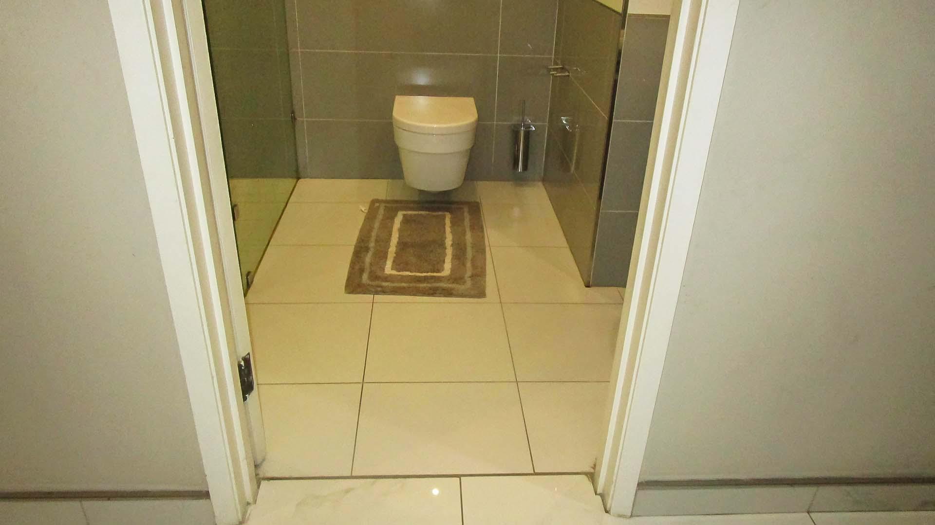 Bathroom 1 - 11 square meters of property in Sezela