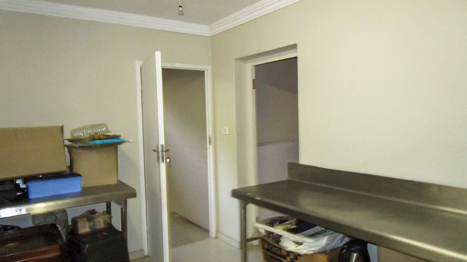 Bed Room 5+ - 41 square meters of property in Sezela