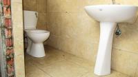 Staff Bathroom - 4 square meters of property in Sezela