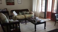 Lounges - 26 square meters of property in Lester Park