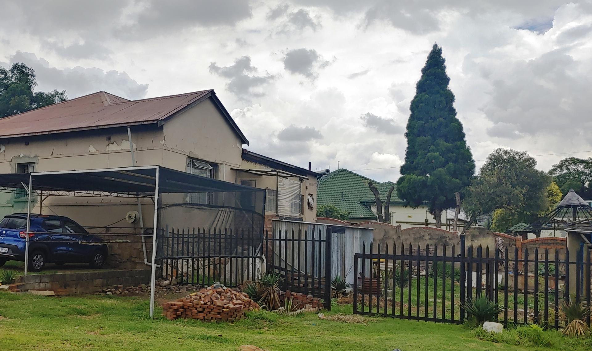 3 Bedroom House for Sale For Sale in Alberton MR428188 M