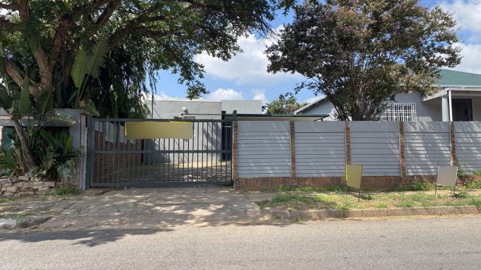 3 Bedroom House for Sale For Sale in Maraisburg - Private Sale - MR428511