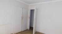 Bed Room 1 - 15 square meters of property in Doornpoort