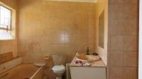 Main Bathroom - 6 square meters of property in Doornpoort