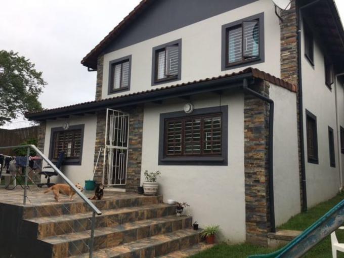 3 Bedroom Duplex to Rent in Assagay - Property to rent - MR428559