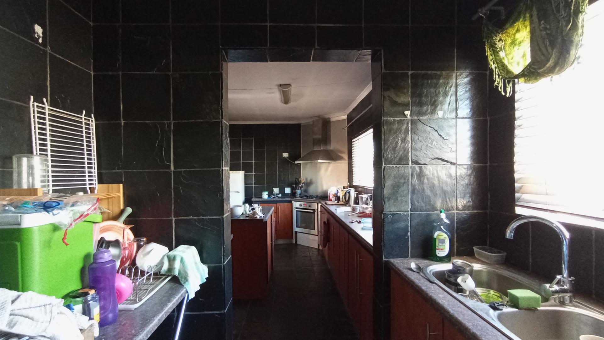 Scullery - 6 square meters of property in Witkoppen