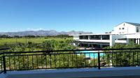 Balcony - 15 square meters of property in Somerset West